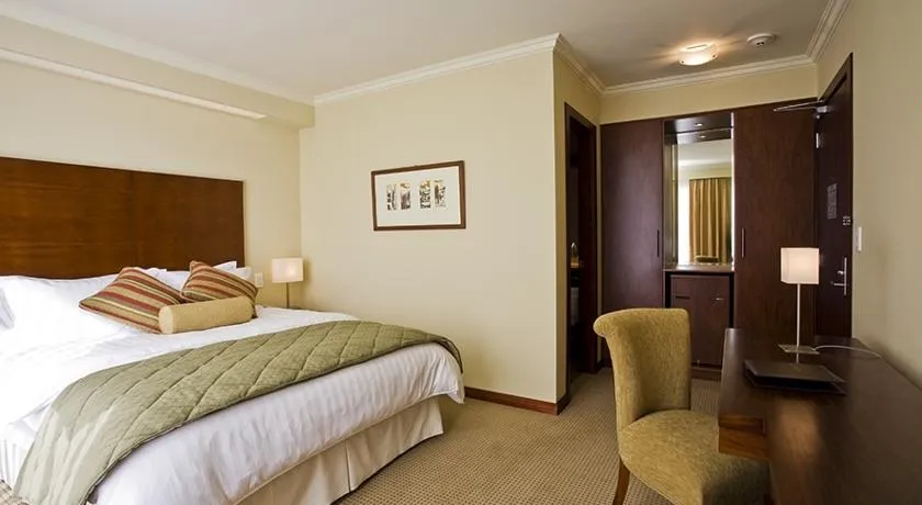 Stubel Suites & Cafe