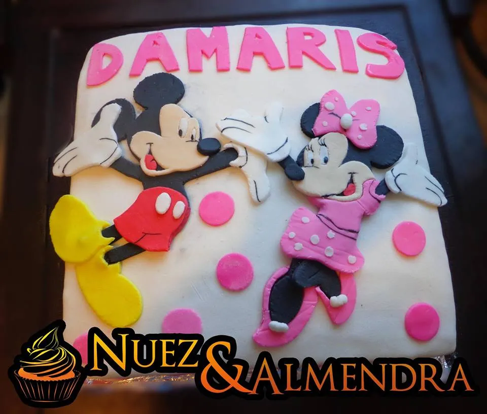 Nuez y Almendra