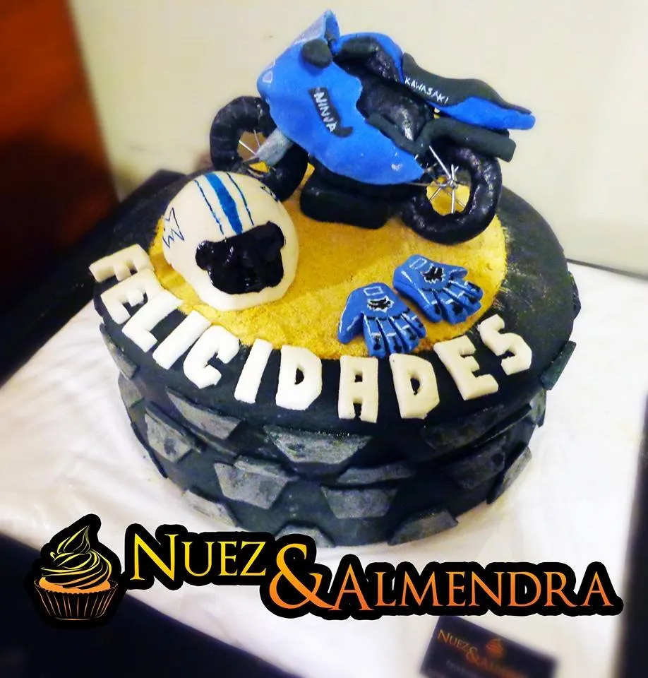 Nuez y Almendra