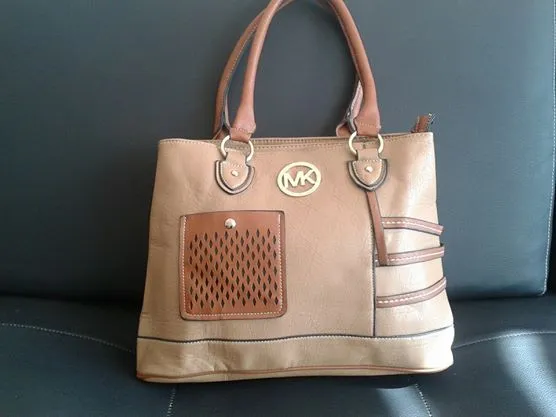 Posh Ropa & Accesorios