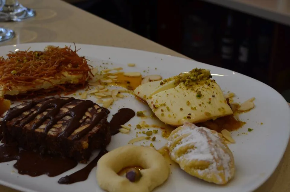 Fairuz Café Restaurante - Cocina Libanesa