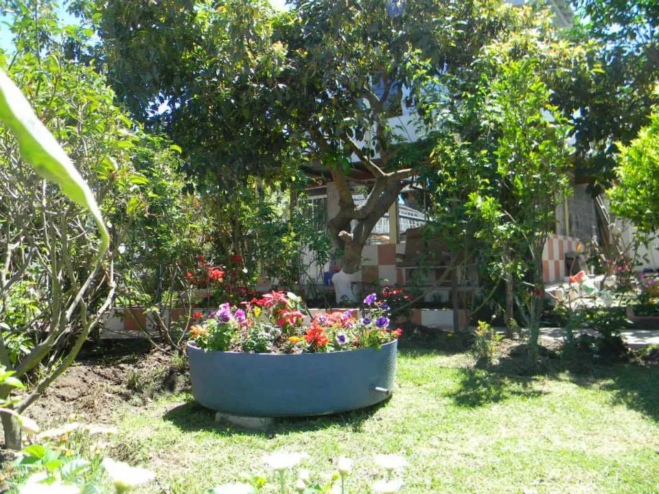 Hostal El Parque Tababela