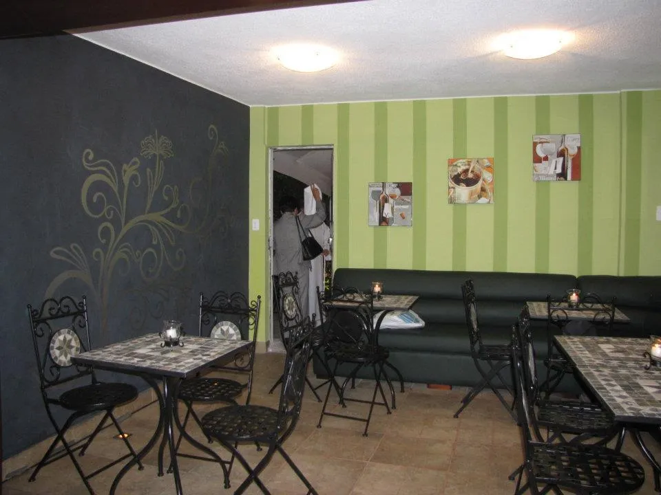 Mucho Gusto Bistro