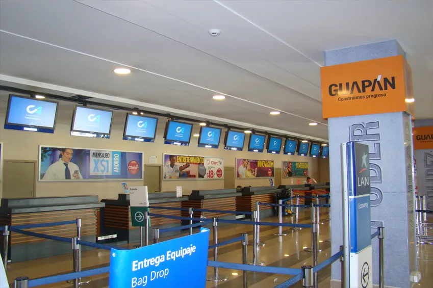 Aeropuerto Mariscal La Mar