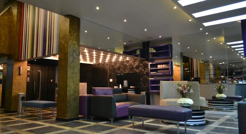 Nu House