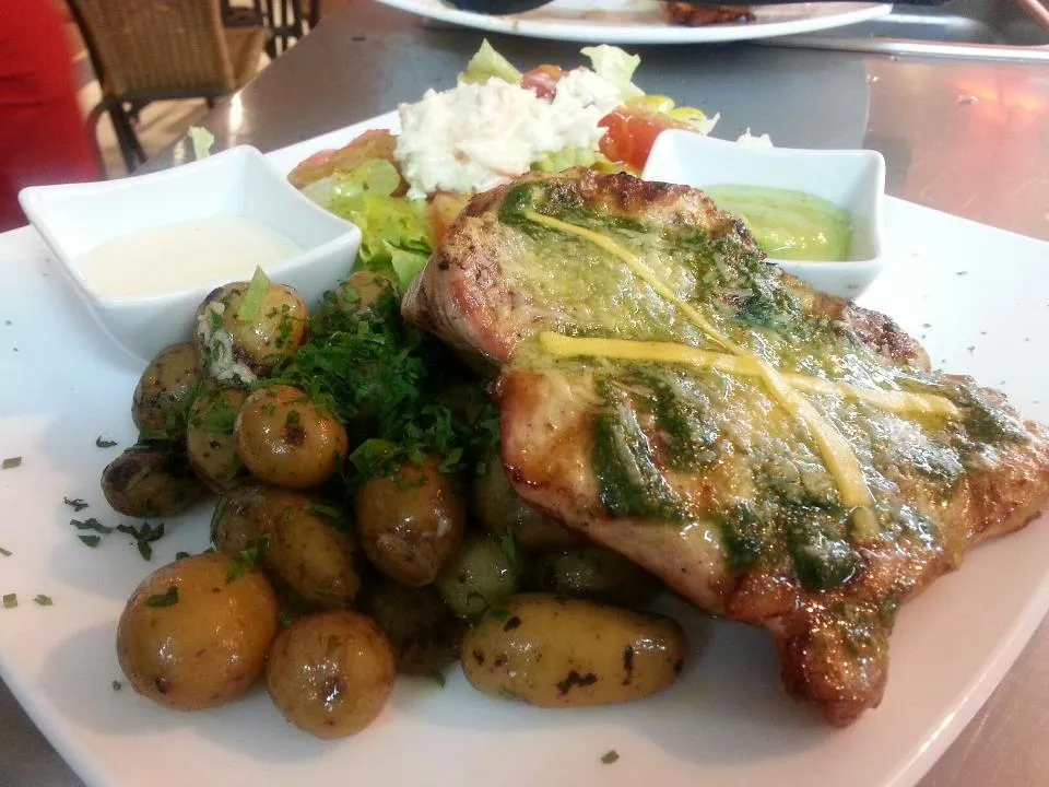 Piacere caffe & grill