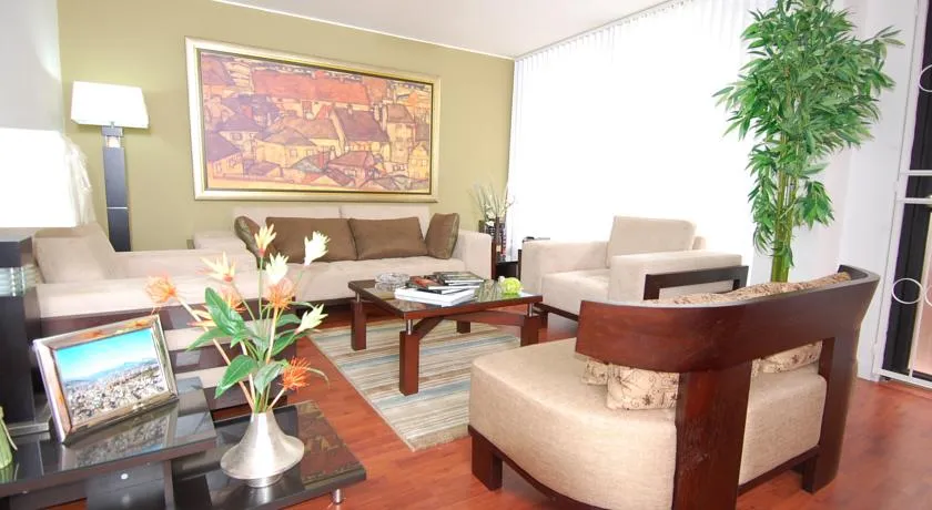 Free Time Apartamentos - Los Cerros