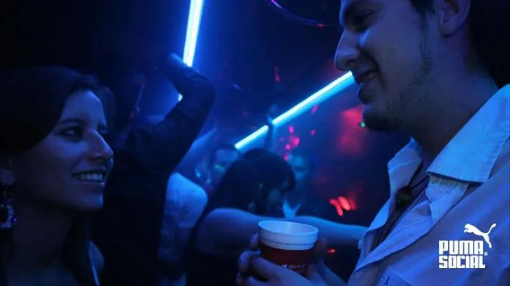 Ghenua Party Bus Luxury Limousine