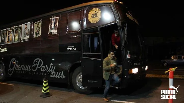 Ghenua Party Bus Luxury Limousine