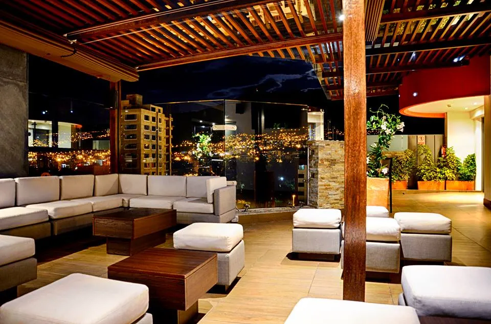 Le Parc Hotel