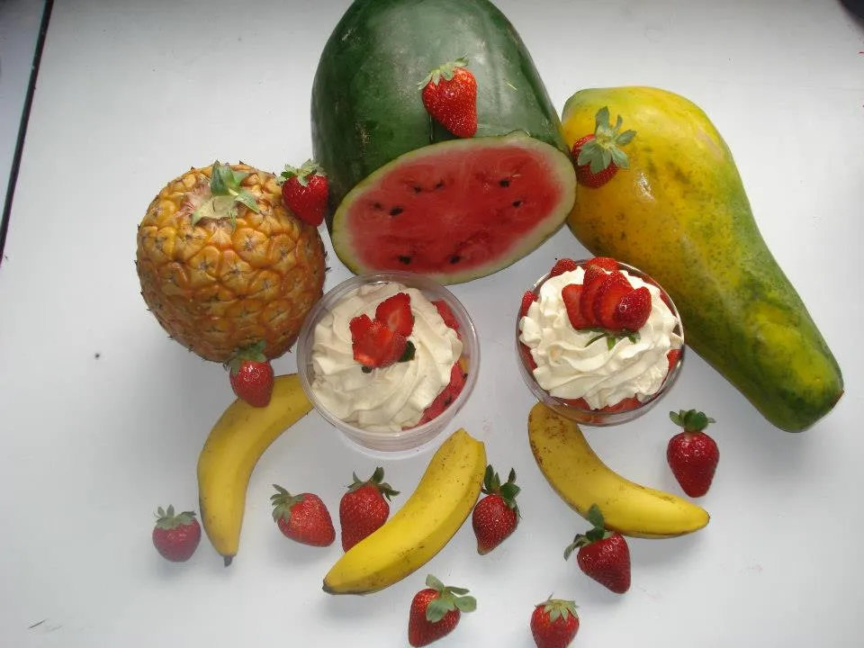 Cream & fruit