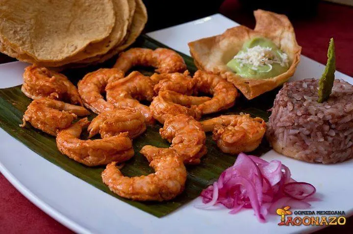 Taconazo